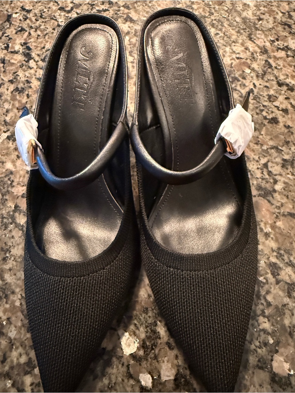 Black Knit Slingback Pointed Toe Heels Size 9.5 | Like New